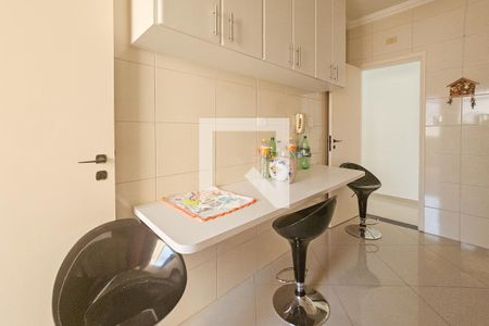 Apartamento para alugar com 142m², 3 quartos e 2 vagasCozinha