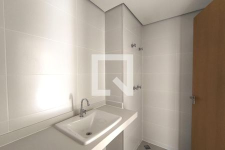 Apartamento à venda com 95m², 3 quartos e 2 vagas Apartamento à venda com 95m², 3 quartos e 2 vagasBanheiro