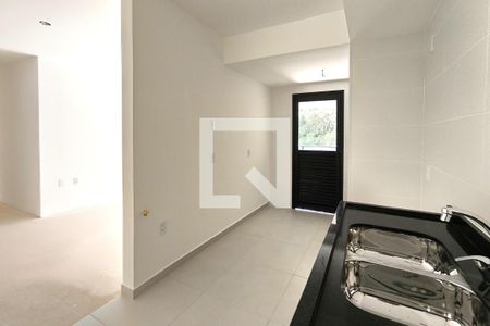 Apartamento à venda com 95m², 3 quartos e 2 vagas Apartamento à venda com 95m², 3 quartos e 2 vagasCozinha
