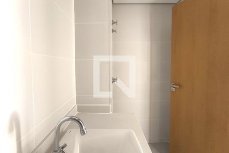 Apartamento à venda com 95m², 3 quartos e 2 vagas Apartamento à venda com 95m², 3 quartos e 2 vagasBanheiro