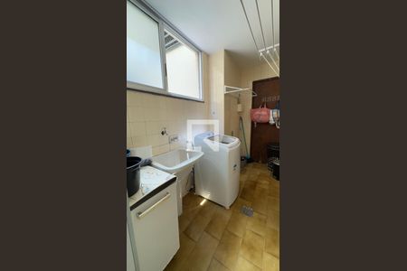 Apartamento à venda com 96m², 3 quartos e 1 vagaÁrea de Serviço