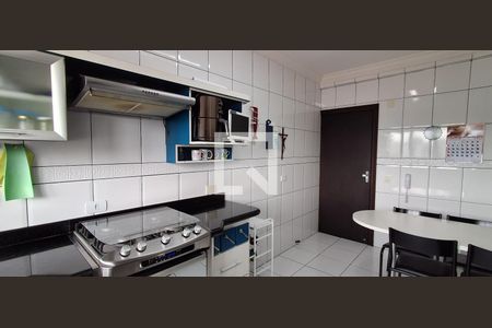 Apartamento à venda com 124m², 3 quartos e 3 vagasCozinha