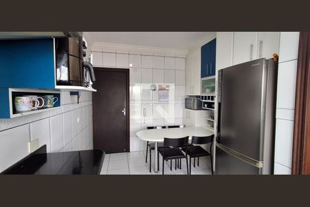 Apartamento à venda com 124m², 3 quartos e 3 vagasCozinha