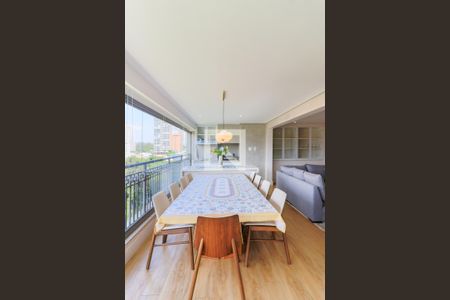 Varanda Gourmet de apartamento à venda com 3 quartos, 113m² em Santo Amaro, São Paulo