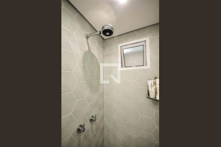 Apartamento para alugar com 53m², 2 quartos e 1 vagaChuveiro do Banheiro