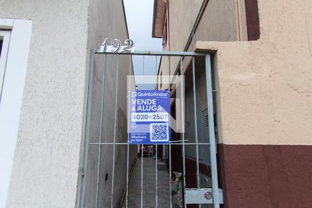 Fachada de casa para alugar com 2 quartos, 70m² em Vila Celeste, São Paulo