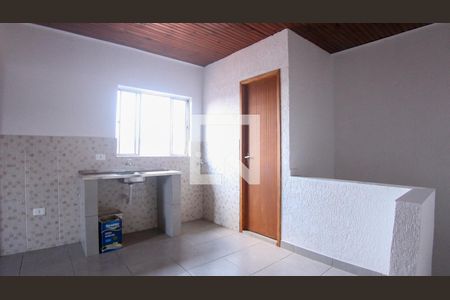Cozinha de casa para alugar com 2 quartos, 70m² em Vila Celeste, São Paulo