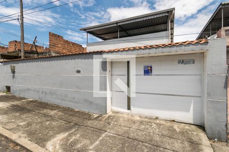 Casa à venda com 308m², 3 quartos e 3 vagasFachada