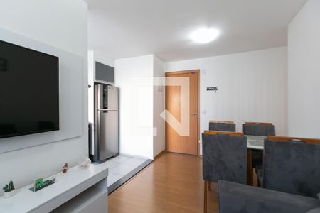 Sala de apartamento para alugar com 2 quartos, 43m² em Colônia (zona Leste), São Paulo