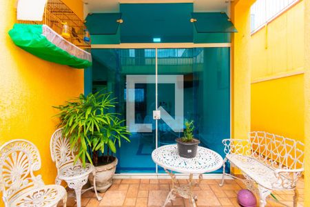 Casa à venda com 250m², 4 quartos e 3 vagasVaranda