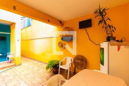 Casa à venda com 250m², 4 quartos e 3 vagasQuintal / Churrasqueira