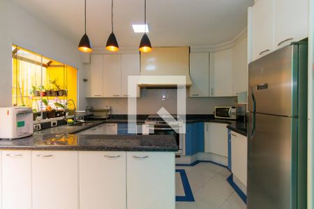 Casa à venda com 250m², 4 quartos e 3 vagasCozinha / Copa