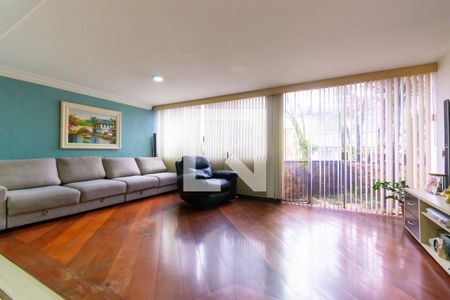Sala de casa à venda com 4 quartos, 250m² em Vila Prudente, São Paulo