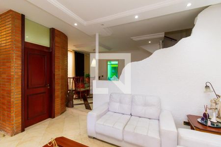 Sala de casa à venda com 4 quartos, 250m² em Vila Prudente, São Paulo