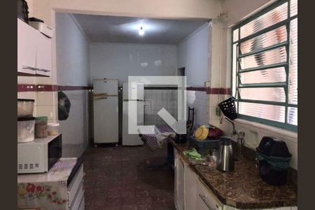 Casa à venda com 129m², 3 quartos e 5 vagas