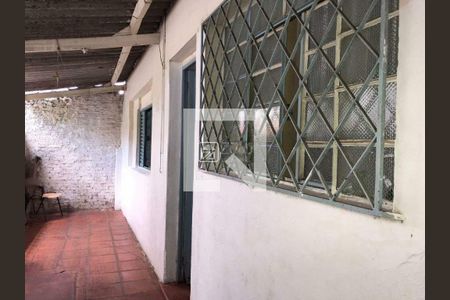 Casa à venda com 129m², 3 quartos e 5 vagas