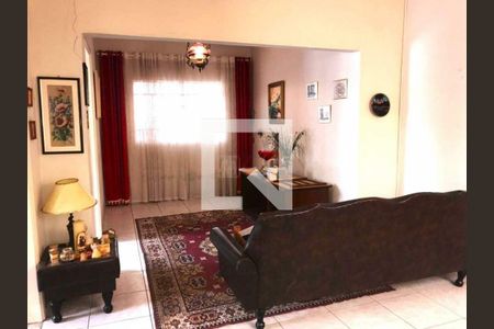 Casa à venda com 3 quartos, 209m² em Vila Dutra, Campinas