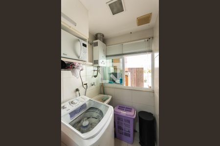 Apartamento à venda com 153m², 2 quartos e 1 vagaCozinha e Área de Serviço