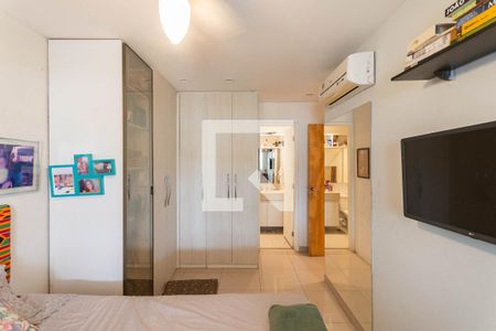 Apartamento à venda com 153m², 2 quartos e 1 vagaSuíte