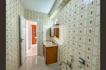 Apartamento à venda com 80m², 2 quartos e sem vagaBanheiro