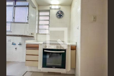 Apartamento à venda com 80m², 2 quartos e sem vagaCozinha