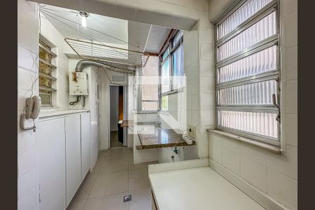 Apartamento à venda com 80m², 2 quartos e sem vagaÁrea de Serviço