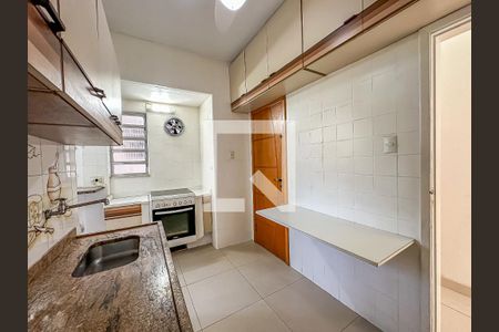 Apartamento à venda com 80m², 2 quartos e sem vagaCozinha