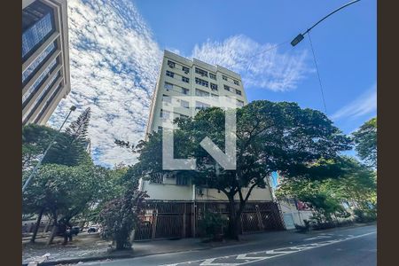 Apartamento à venda com 80m², 2 quartos e sem vagaFachada