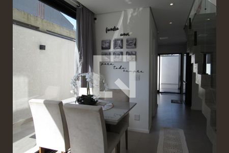 Sala de casa à venda com 3 quartos, 130m² em Novo Osasco, Osasco