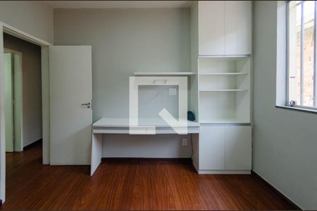 Quarto 1 de casa de condomínio para alugar com 3 quartos, 80m² em Caiçaras, Belo Horizonte