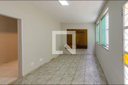 Sala de casa de condomínio para alugar com 3 quartos, 80m² em Caiçaras, Belo Horizonte