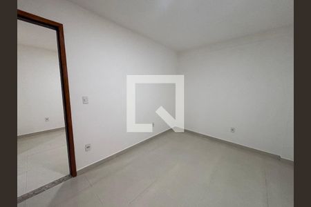 Quarto de kitnet/studio para alugar com 1 quarto, 35m² em Recreio dos Bandeirantes, Rio de Janeiro