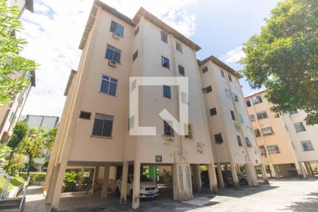 Apartamento à venda com 48m², 1 quarto e 1 vaga Apartamento à venda com 48m², 1 quarto e 1 vagaFachada
