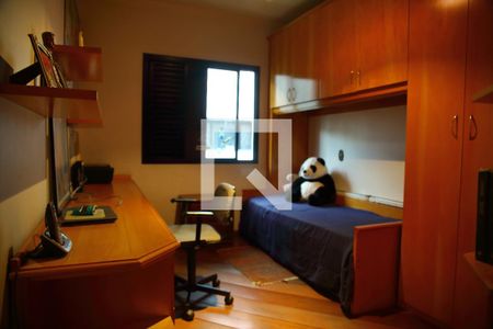 Casa à venda com 252m², 3 quartos e 4 vagasSuíte 2