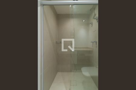 Apartamento à venda com 60m², 1 quarto e sem vagaBanheiro da Suíte