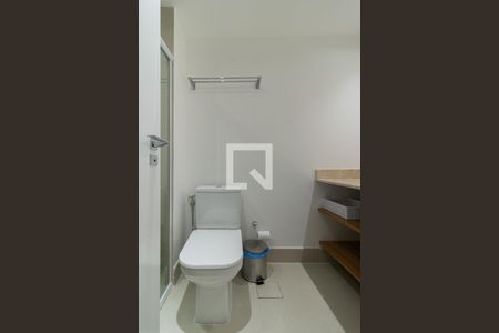 Apartamento à venda com 60m², 1 quarto e sem vagaBanheiro da Suíte