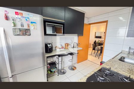 Apartamento à venda com 79m², 2 quartos e 2 vagasCozinha