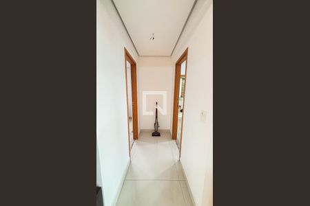 Apartamento à venda com 79m², 2 quartos e 2 vagasCorredor