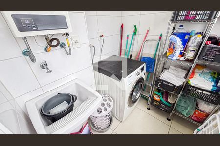 Apartamento à venda com 79m², 2 quartos e 2 vagasÁrea de Serviço