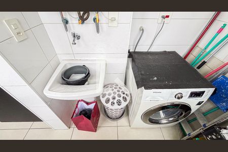 Apartamento à venda com 79m², 2 quartos e 2 vagasÁrea de Serviço