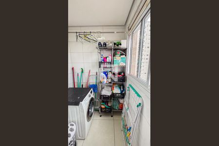 Apartamento à venda com 79m², 2 quartos e 2 vagasÁrea de Serviço