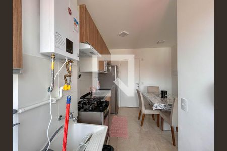 Cozinha de apartamento para alugar com 2 quartos, 35m² em Vila Nina, São Paulo