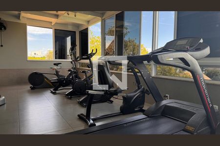 Casa à venda com 358m², 5 quartos e 6 vagas Casa à venda com 358m², 5 quartos e 6 vagasÁrea comum - Academia