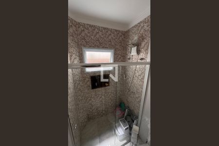 Casa à venda com 358m², 5 quartos e 6 vagas Casa à venda com 358m², 5 quartos e 6 vagasBanheiro da Suite 5