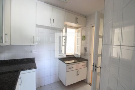 Apartamento à venda com 75m², 3 quartos e 1 vagaCozinha