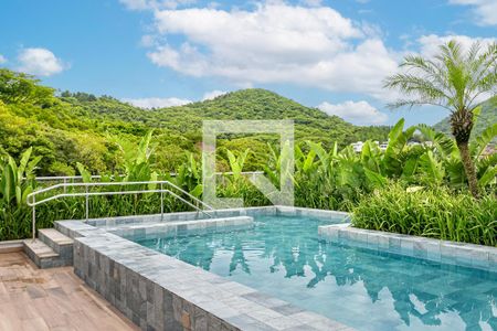 Apartamento para alugar com 72m², 2 quartos e 1 vagaÁrea comum - Piscina