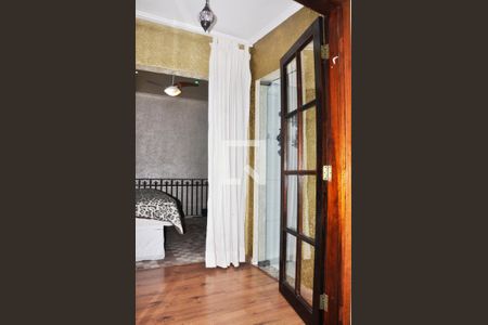 Casa à venda com 240m², 3 quartos e 1 vagaQuarto 