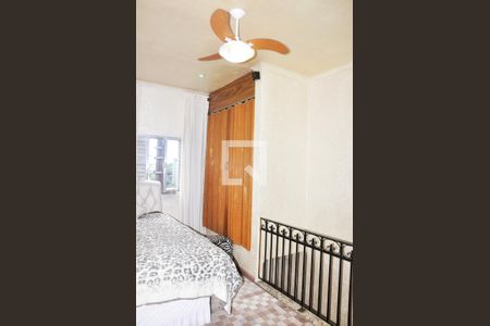 Casa à venda com 240m², 3 quartos e 1 vagaQuarto 