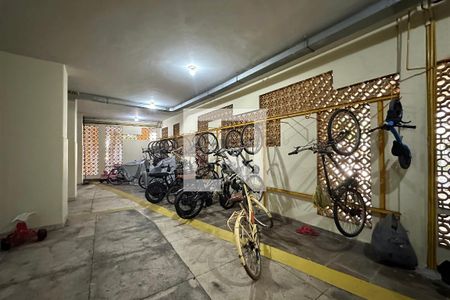 Apartamento à venda com 122m², 3 quartos e 1 vaga Apartamento à venda com 122m², 3 quartos e 1 vagaBicicletário