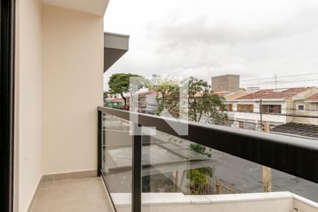 Casa para alugar com 100m², 3 quartos e 2 vagas Casa para alugar com 100m², 3 quartos e 2 vagasVaranda da Suíte 1